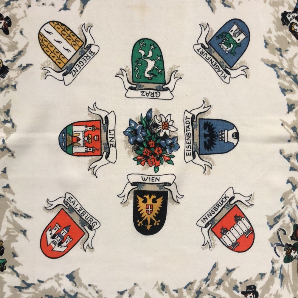 German scarf - Picture 2 of 16